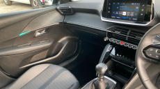 Peugeot 208 1.2 PureTech 100 Allure Premium + 5dr Petrol Hatchback